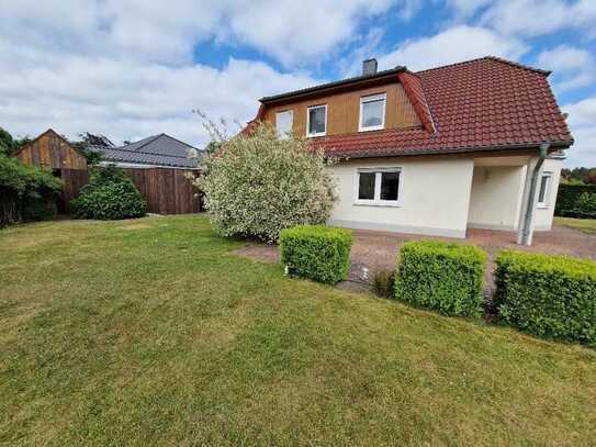 Schöne 4-Zimmer-Wohnung mit Terrasse und Garten in Hambühren