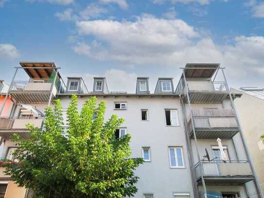 Ingolstadt-Süd: Helle 2-Zimmer-Wohnung mit Balkon