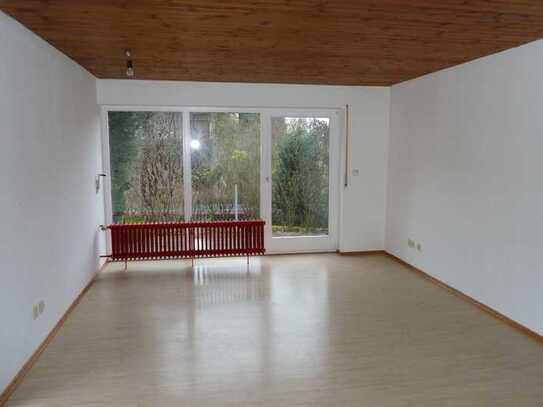 Attraktive 2-Zimmer-Wohnung mit Terrasse in Fellbach-Oeffingen