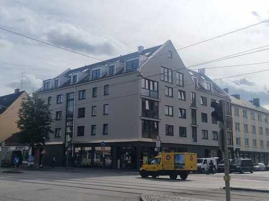 großzügige 3-Zimmer Maisonettewohnung im Herzen von Berg am Laim