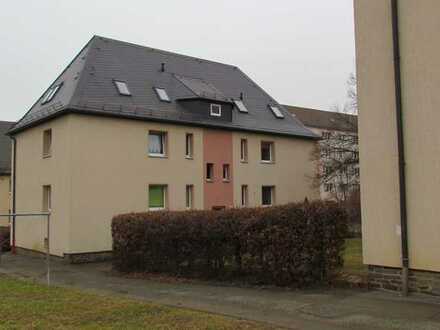 08527 Plauen Neundorf Schulstrasse 18 Mietshaus 298 m2 6 Wohnungen Wärmegedämmt