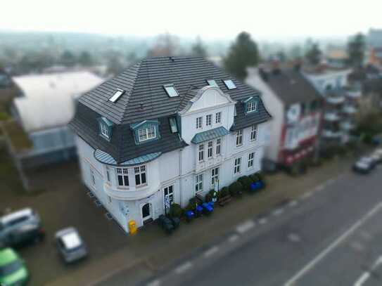 Gewerbe zum Kauf in Bensberg: Wunderschöne Praxis-/Büroräume in saniertem Altbau mit 3 Stellplätzen