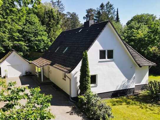 Großzügiges Landhaus mit vielen Nutzungsmöglichkeiten
auf herrlichem Grundstück in Maschen-Horst!