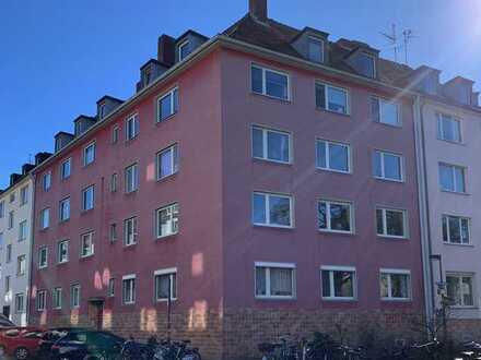 Bestlage Mehrfamilienhaus in Sülz!