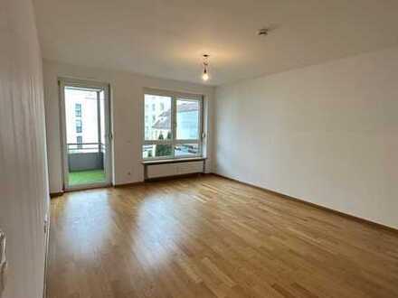 **Sofort beziehbar ** Traumhafte 2 ZKB-Wohnung in top City-Lage **