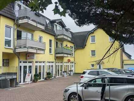 Freundliche 3-Zimmer-Wohnung mit Terrasse in Hennef (Sieg) Uckerath