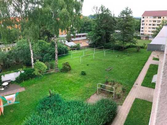 Schöne 2-Raum-Wohnung in grüner Lage mit Balkon