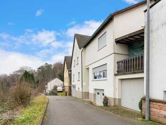 Heimeliges EFH in Clausen: Familienidyll mit Fernblick ins Schwarzbachtal