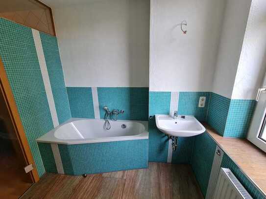 + + + Top gepflegte 1-Zimmer Wohnung in Zentrumsnähe + + +