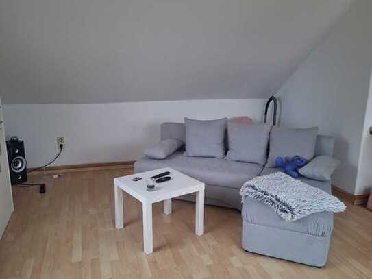 1 Zimmer DG-Wohnung