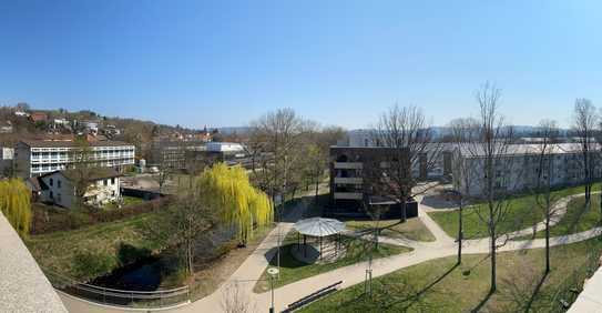 Exklusive Penthouse-Wohnung mit wunderschöner Dachterrasse und EBK