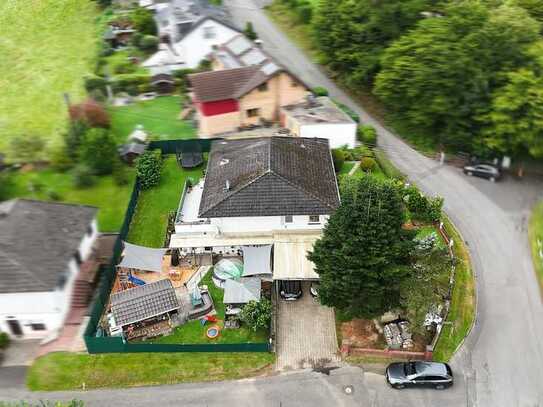 Neunkirchen-Seelscheid:
Smartes Ein- oder Zweifamilienhaus in ruhiger Wohnlage