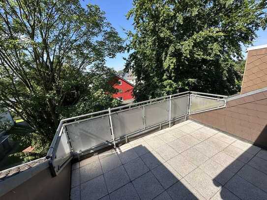 Dachgeschosswohnung mit Blick ins Grüne von Kriegsdorf!