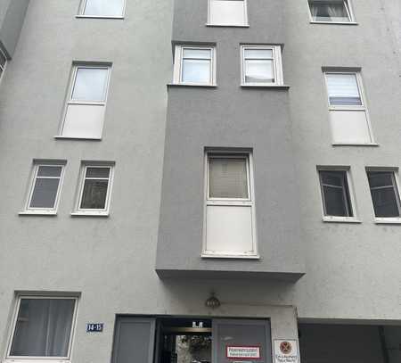 1-Zimmer-Wohnung / Studentenappartement mitten in den Mannheimer Quadraten