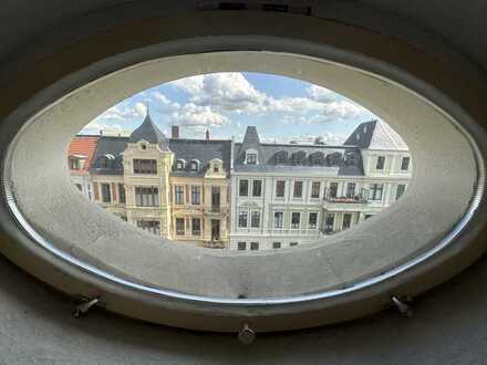 Prachtstraße - Augustastraße! 3 Zimmer, Maisonette, Bad mit Wanne im Dachgeschoss!