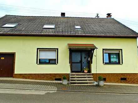 Schönes 8-Zimmer-Einfamilienhaus inkl. ELW in Schönenberg-Kübelberg, Schönenberg-Kübelberg