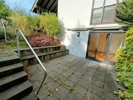 Einzimmerwohnung mit großzügiger Terrasse in Traumlage