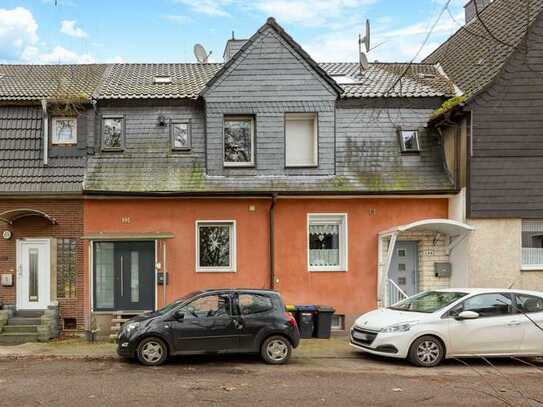 Reihenmittelhaus mit Garage und tollem Grundstück in ruhiger Lage!