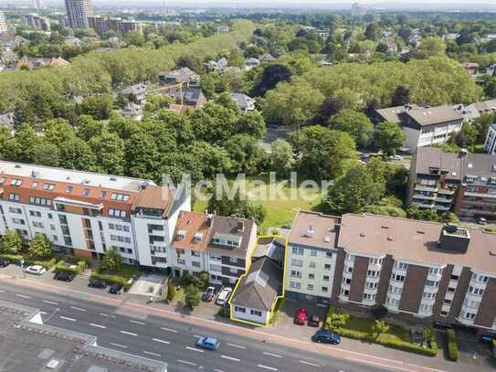 Sahnestück: Bauträgergrundstück mit Baugenehmigung in Spitzenlage in Köln-Marienburg