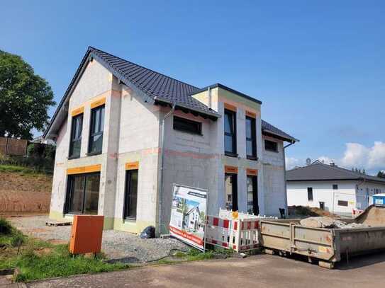 HOCH Massivhaus, Ihr starker Partner in der Region - Toplage in Budenheim