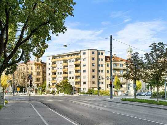 Großzügige 4-ZKB-Wohnung mit Balkon und traumhaftem Weitblick über Augsburg