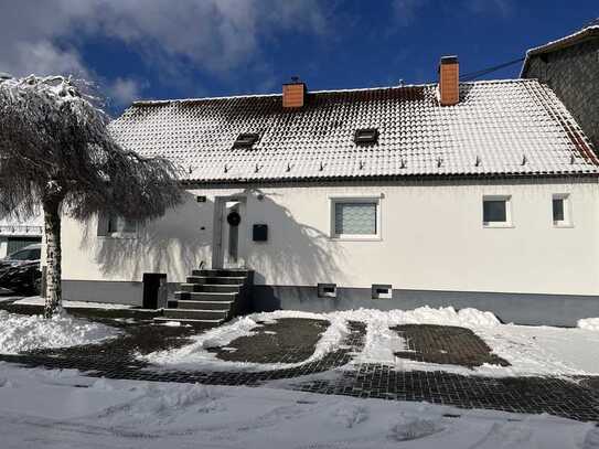 Gepflegtes und modernisiertes EFH mit viel Platz in ruhiger Lage