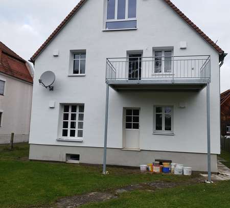 Kernsanierte 4-Zimmer-Wohnung mit gehobener Innenausstattung mit Balkon in Göggingen