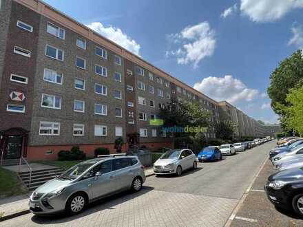 *** Erstbezung nach Renovierung - hübsche, ruhig gelegene 3 Zimmer Wohnung mit Balkon ***