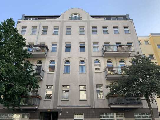 +++ Sicher vermietete Kapitalanlage / 1-Zi. Altbau ETW in ruhiger Lage / Berlin Wedding +++