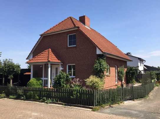 Einfamilienhaus zu vermieten