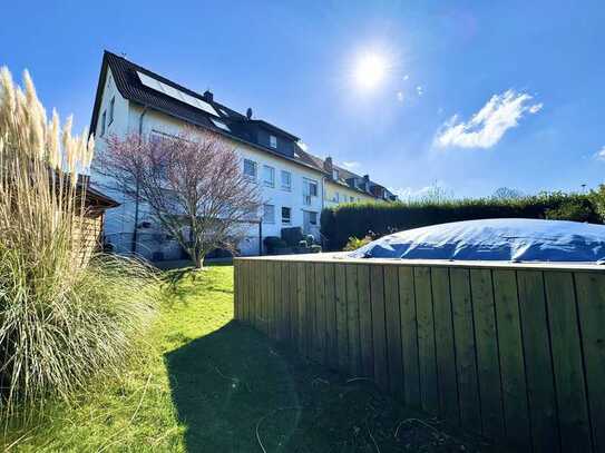 Mehrgenerationen-Traum: Kernsaniertes 4-Familienhaus mit Pool & großem Grundstück!