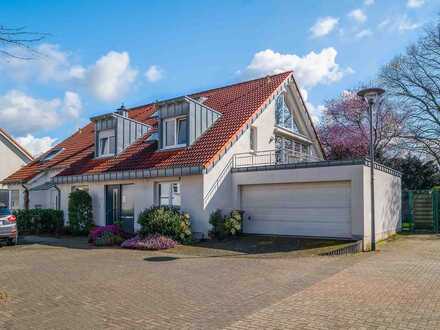 Modernes Zweiparteienhaus in beliebter Lage
