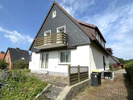 Freistehendes Einfamilienhaus mit Garten und Garage in Zellerfeld