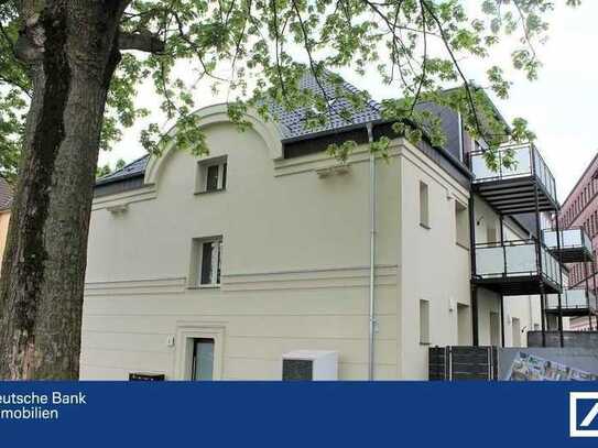 bezugsfertige DG Wohnung mit Balkon. 2.OG Neubaustandard
Solarenergie für Wärmepumpe, KfW 40EE