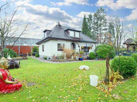 Wohntraum für Paare in Pönitz: Gepflegtes Einfamilienhaus auf schönem Grundstück mit Carport