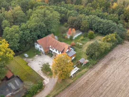 Charmante Doppelhaushälfte auf idyllischem Resthof in ruhiger Lage