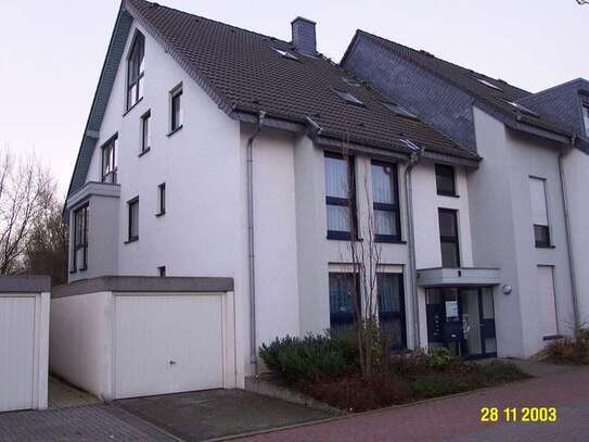 Moderne Maisonettewohnung mit Blick in Park