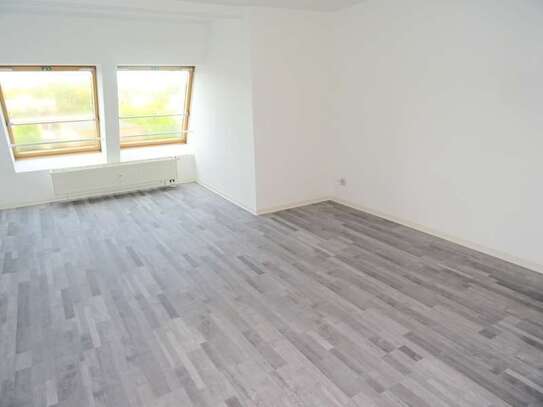 * mit Ausblick * 3 Zimmer Wohnung in Zwickau zu vermieten!