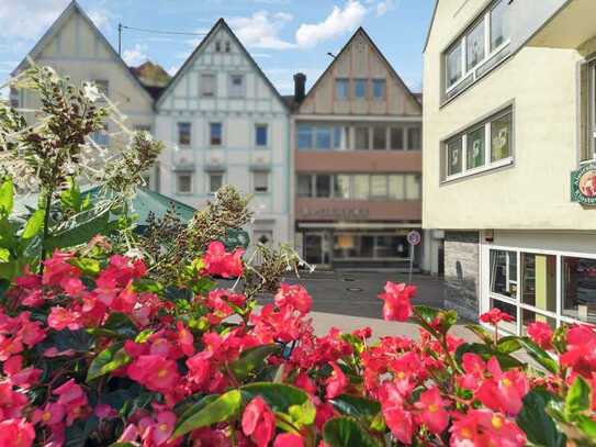 Reihenmittelhaus mit Gewerbe in Oberndorf a. N.