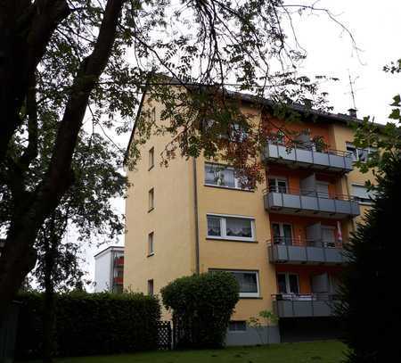 Schöne helle 2-Zimmer Wohnung mit Balkon in Sprendlingen