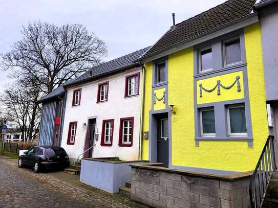 zwei kleine sanierte Stadthäuser im Herzen von Euskirchen