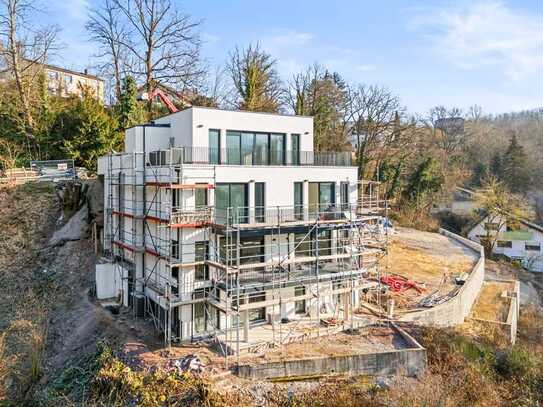 Helle Gartengeschoss-Wohnung mit Blick ins Grüne