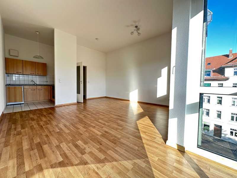 Barrierefreie charmante Whg. mit Wintergarten, Lift & Weitblick