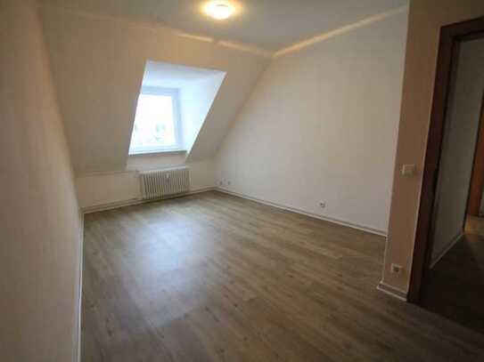 Ansprechende und gepflegte 2-Raum-DG-Wohnung in Koblenz
