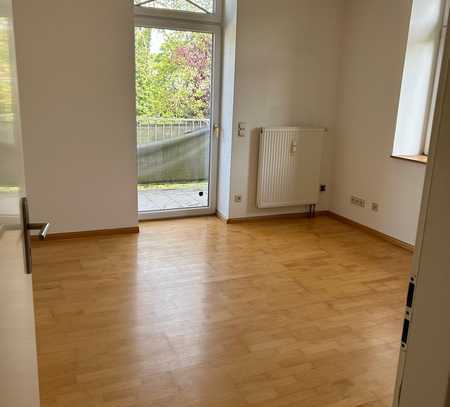 Ansprechende, helle 3-Zimmer-Wohnung mit Einbauküche in St. Wendel