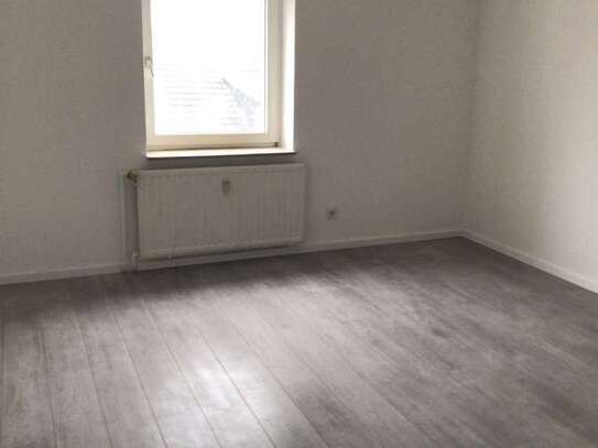 3 Zimmer in der 3. Etage *WBS erforderlich*