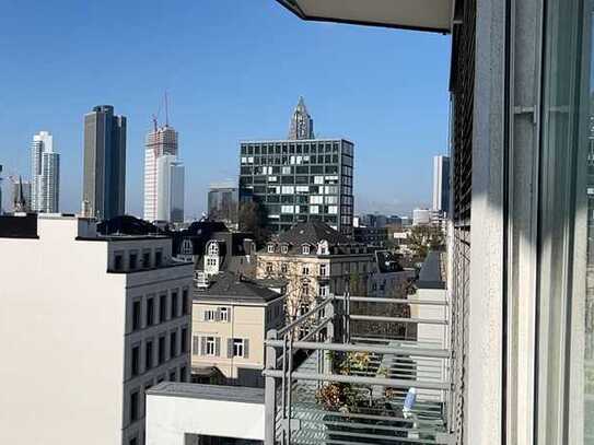 Neuwertige 3-Zimmer-Wohnung mit Balkon und EBK in Frankfurt