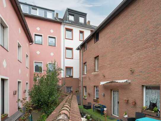 Renditestarkes Mehrfamilienhaus mit 7 Wohneinheiten in Krefeld-Cracau