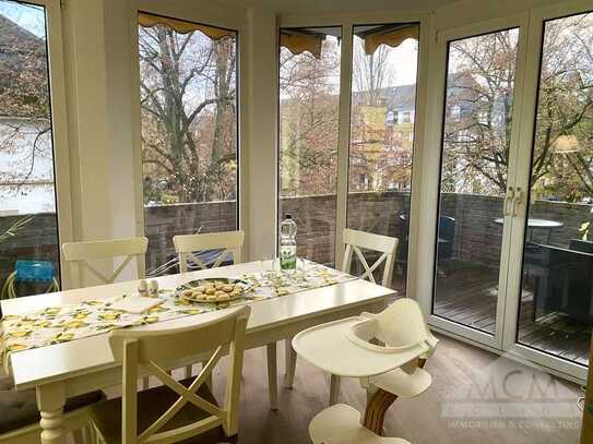 Tolle Maisonette Wohnung im beliebten Holzhausenviertel, mit offenem Kamin, Ebk, Balkon, Klima, Gara