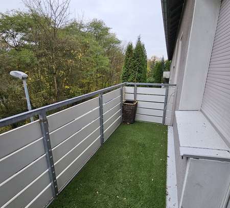 3,5-Zimmer-Wohnung mit Balkon!